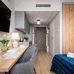 Apartmán Pileckiego 59 Free Parking By Perfect