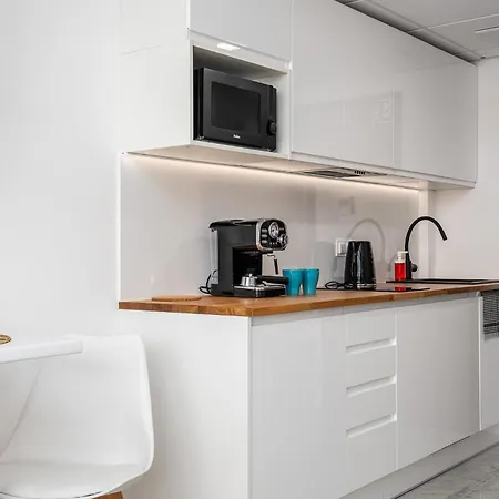 Apartment Pileckiego 59 Free Parking By Perfect Warschau