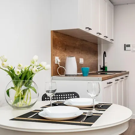 Apartment Pileckiego 59 Free Parking By Perfect Warschau