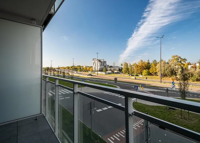 Pileckiego 59 Free Parking By Perfect