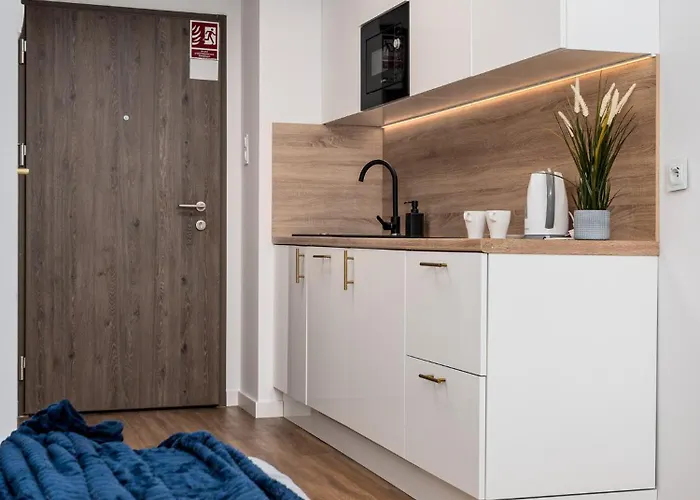 Pileckiego 59 Free Parking By Perfect *