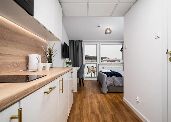 Pileckiego 59 Free Parking By Perfect Warszawa