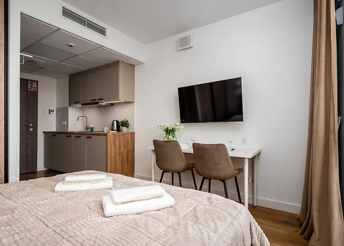 Pileckiego 59 Free Parking By Perfect