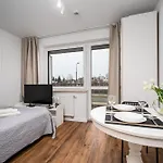 Pileckiego 59 Free Parking By Perfect * Warszawa